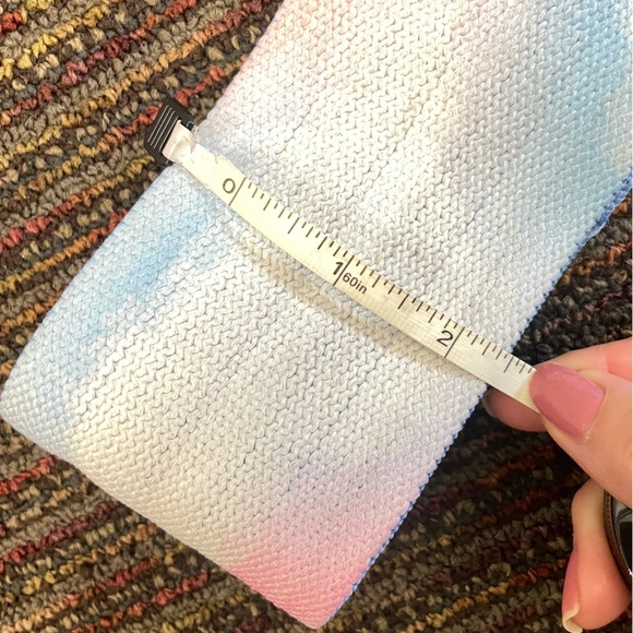 Suzie B Fitness Ombre Rainbow Medium Heavy Resistance Band - Picture 4 of 6